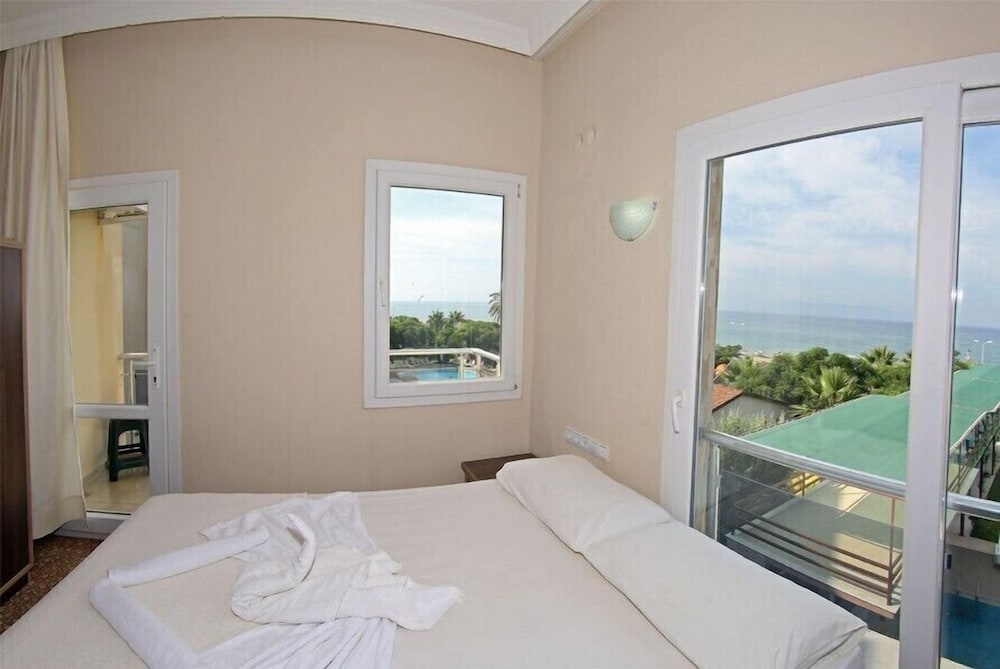 Adahan Otel Gumuldur 5/27