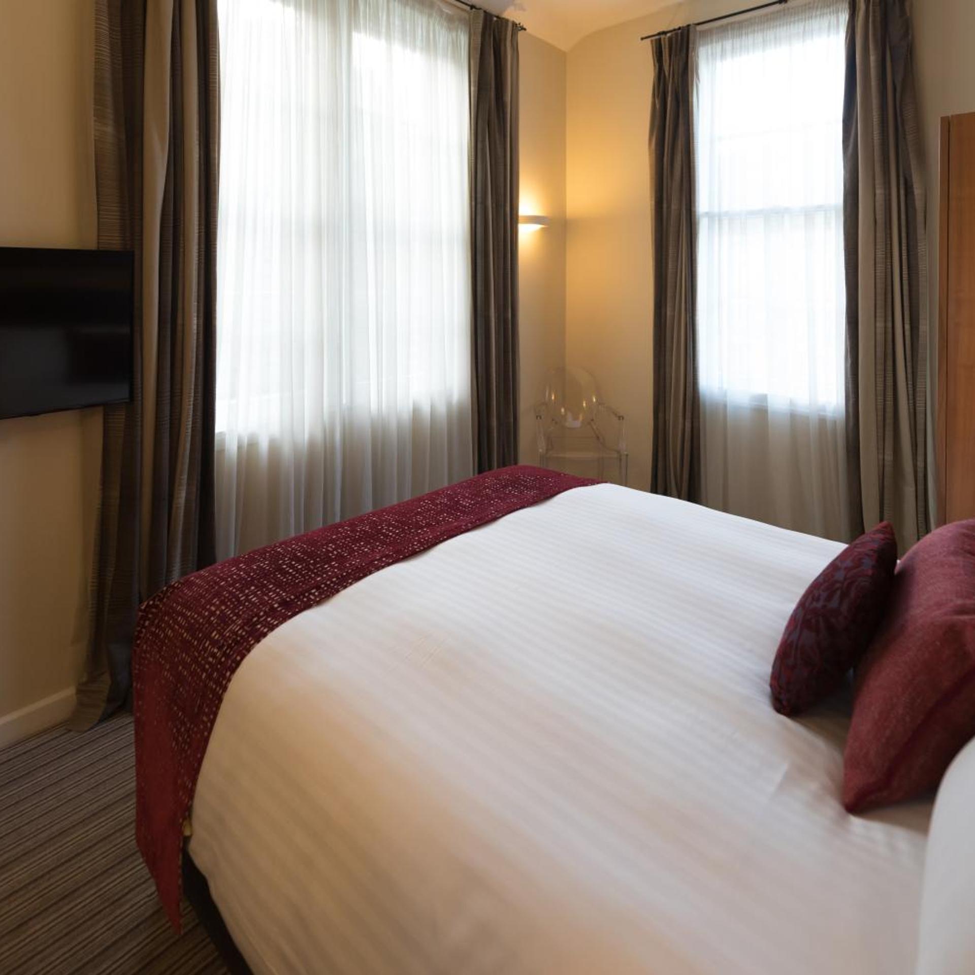 غرفة بسرير مزدوج، LEOPOLD HOTEL 2/10