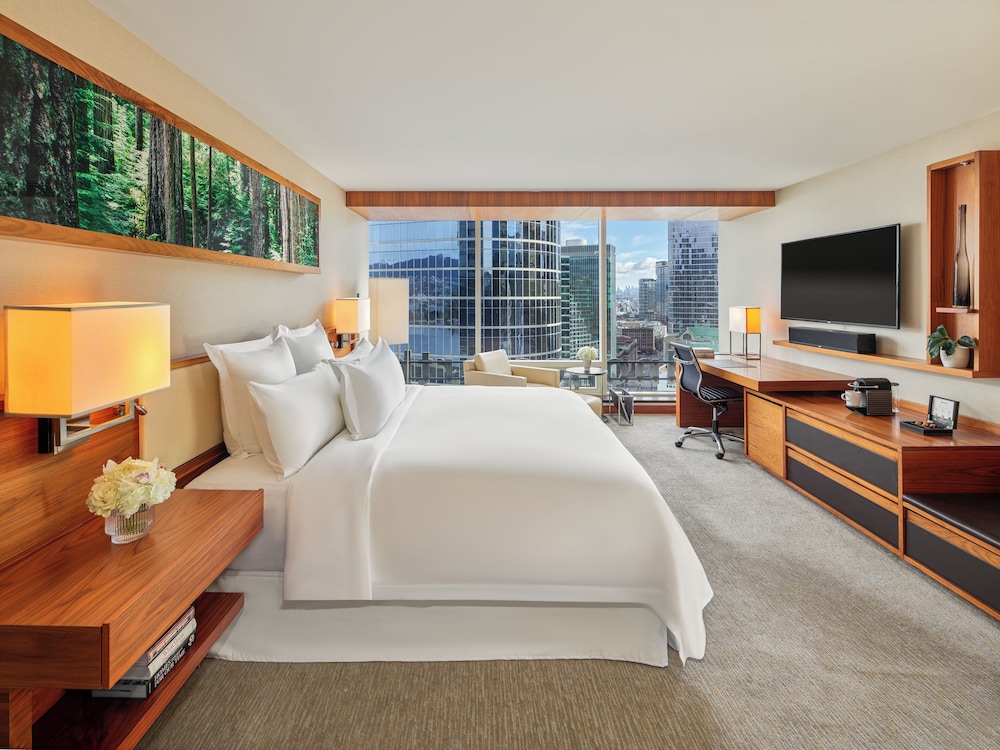 Fairmont Pacific Rim 11/50