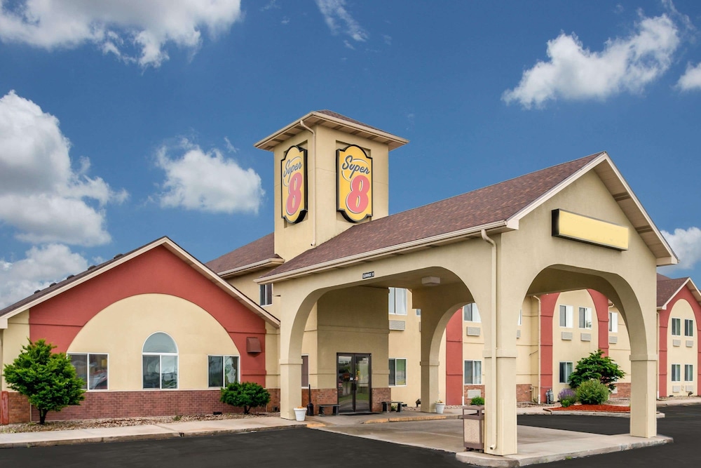Red Lion Inn & Suites Gretna 1/30