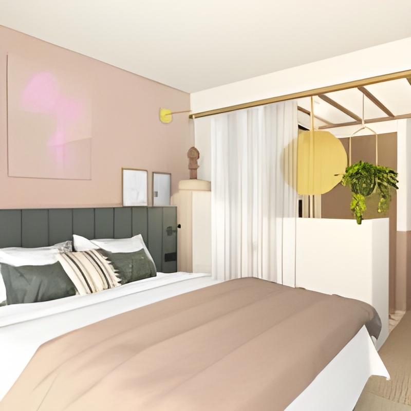 CLASSIC, QUEEN BED, MONTMARTRE VIEW