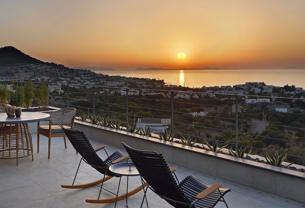 G Beyond Residences & Villas 38/50