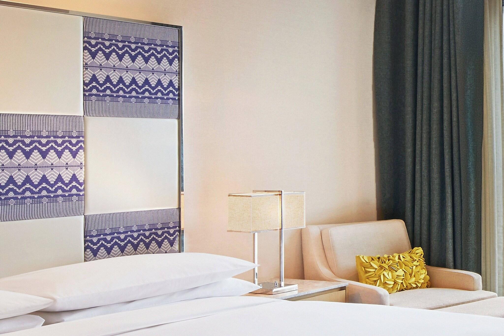 Club, Twin Beds, Renaissance Dhaka Gulshan Hotel 6/10