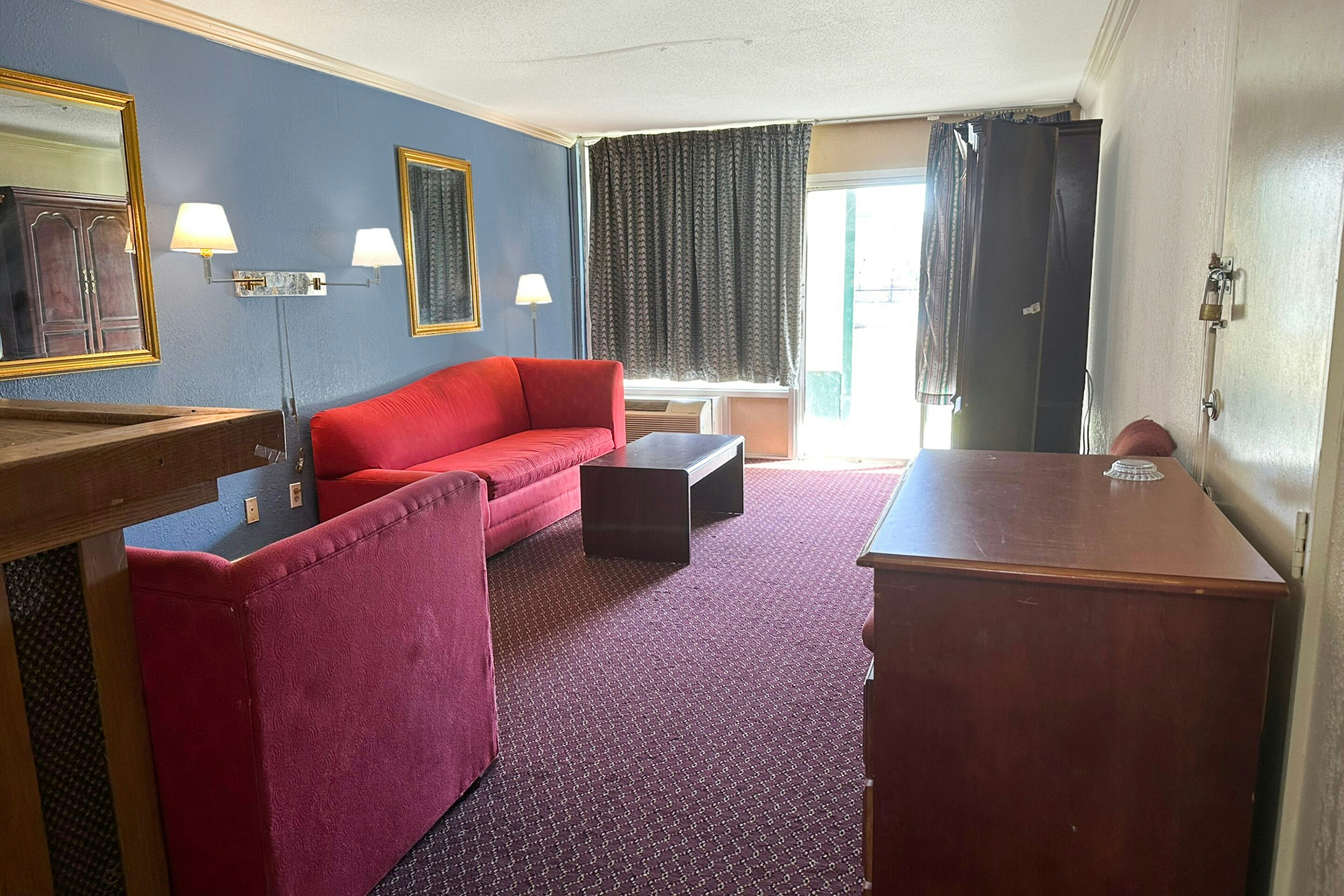 Super Inn & Suites by OYO Milledgeville 56/83