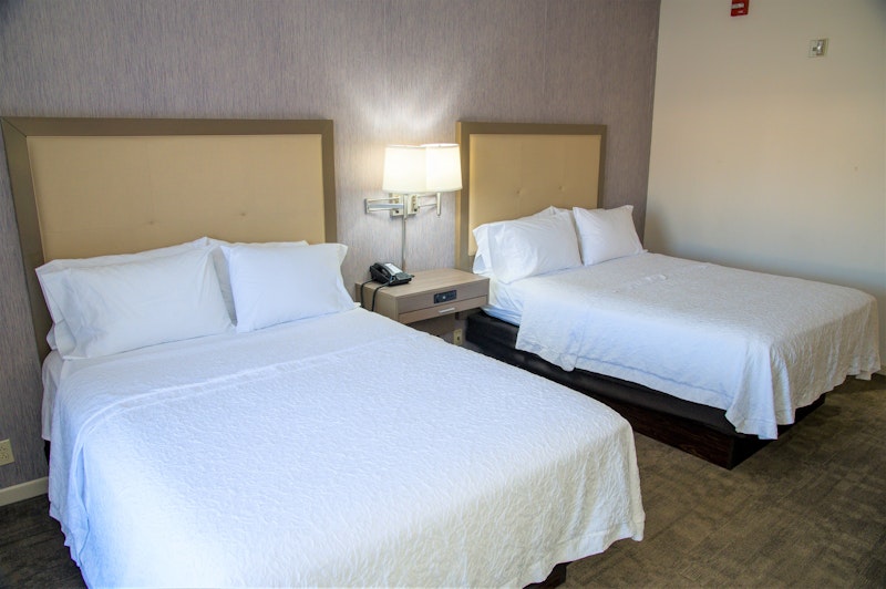 Hampton Inn Lewisburg WV 8/38