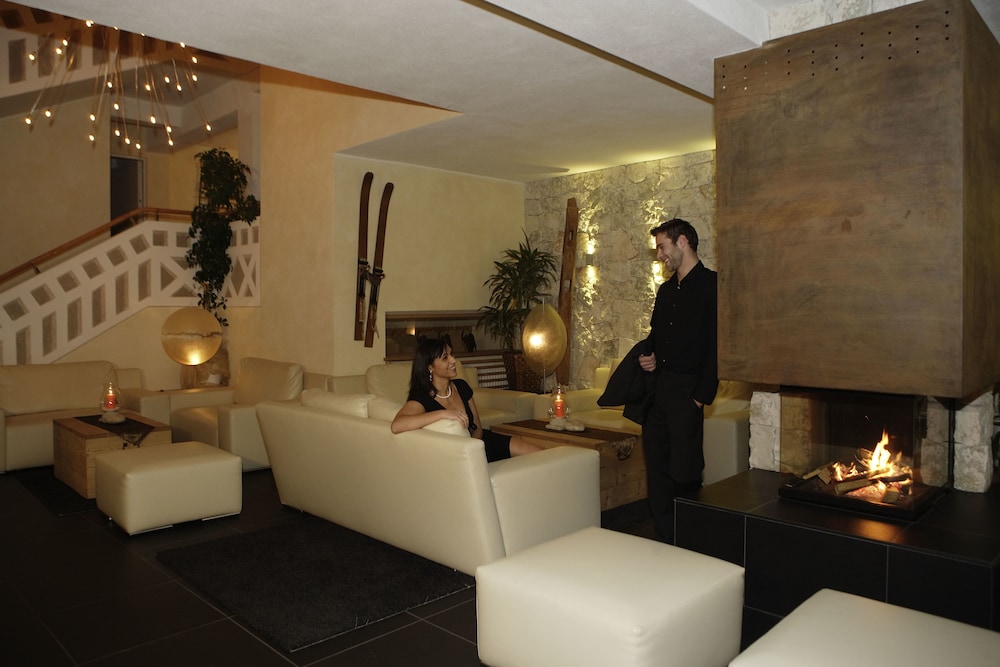 Hotel Cristallo 9/70
