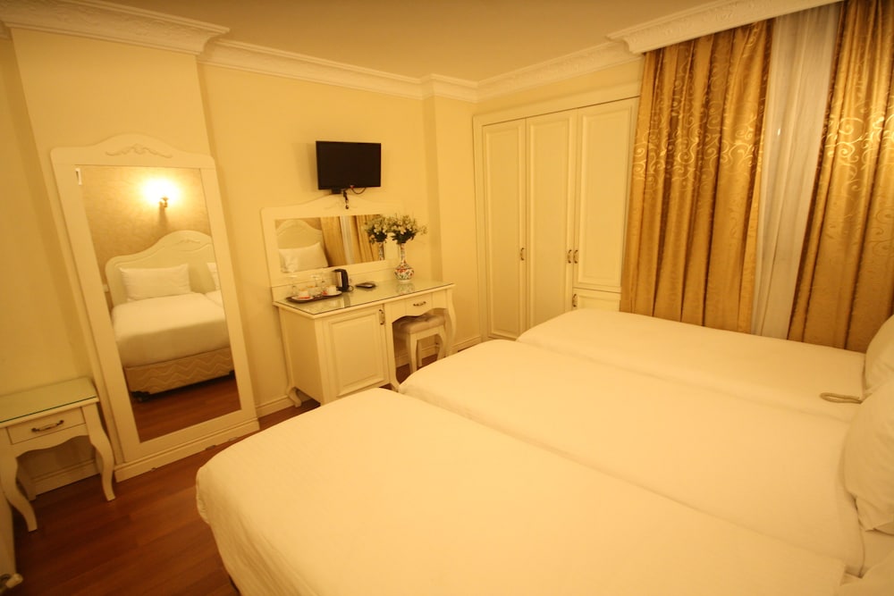 Sirkeci Park Hotel 9/68