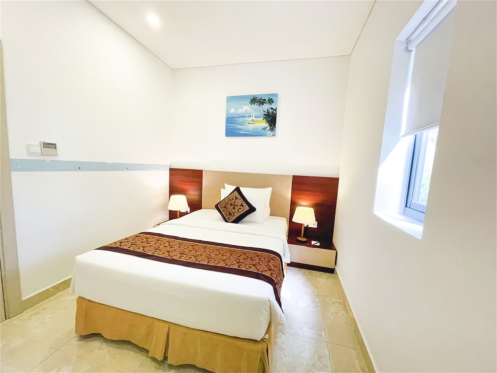 Diamond Bay Condotel Resort Nha Trang 17/77