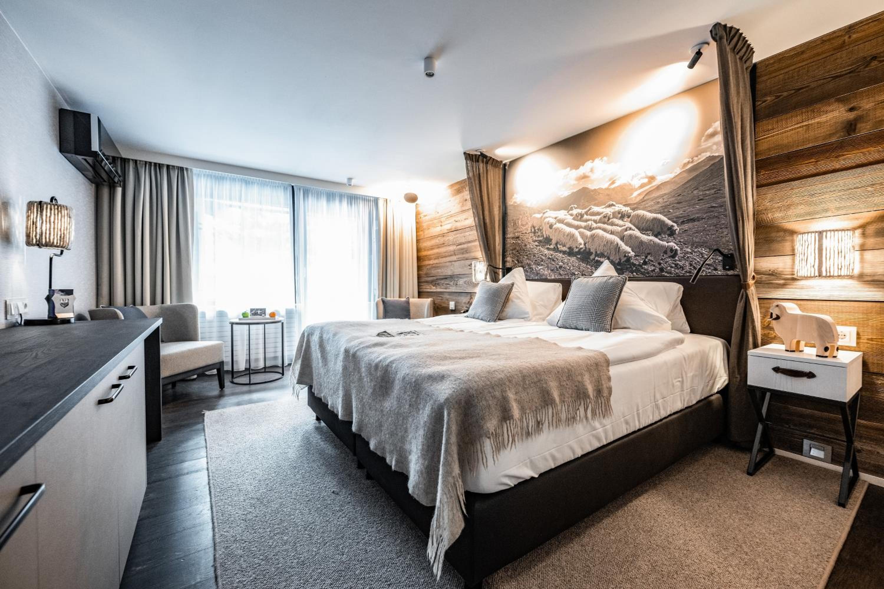 Design, Double Bed