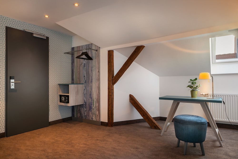 Holiday Inn - the niu, Rig Lübeck by IHG 50/58