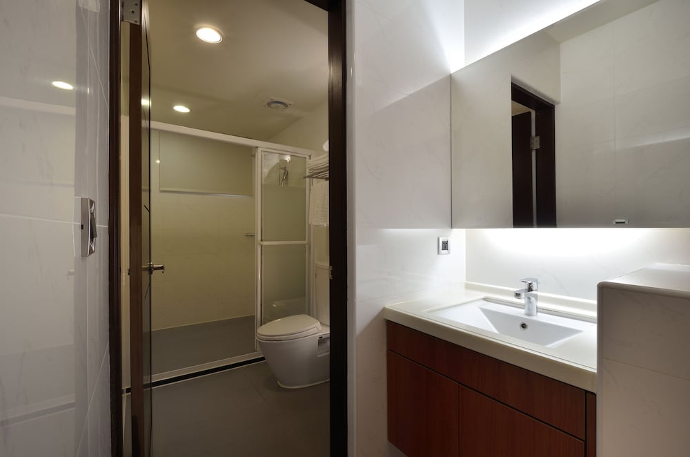 Hotel Modern Puli 48/50