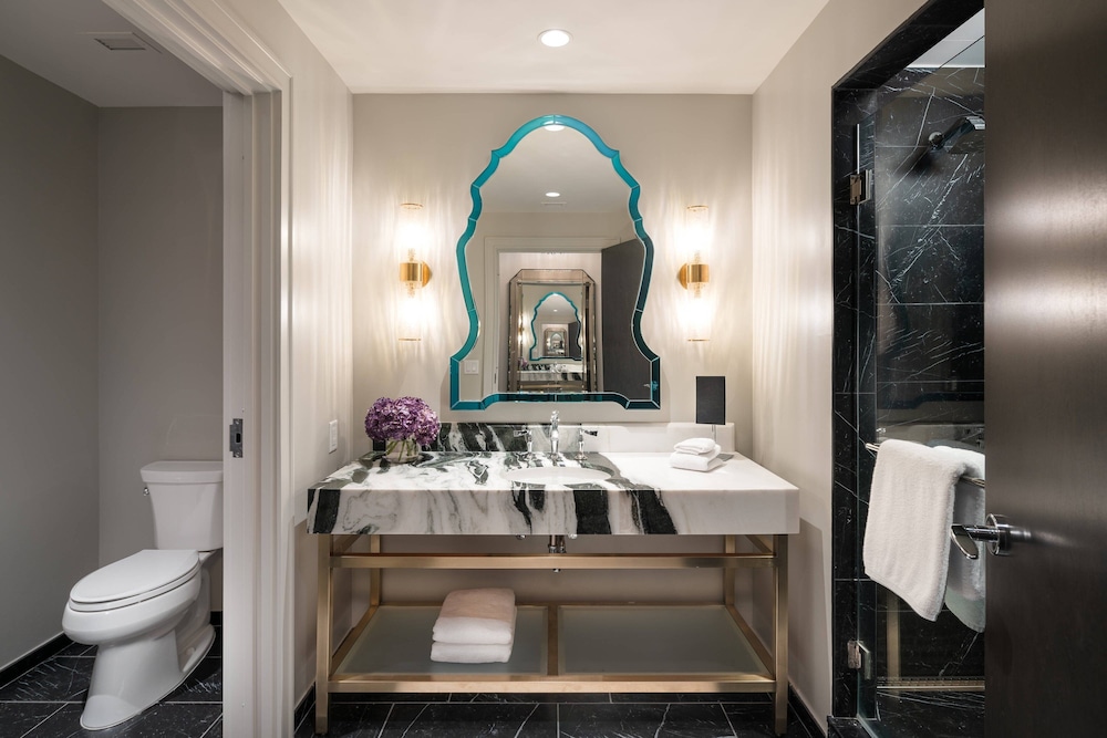 Grand Bohemian Hotel Charlotte Autograph Collection 17/43
