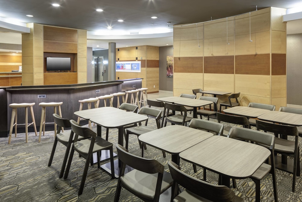 Springhill Suites By Marriott Columbus 27/38
