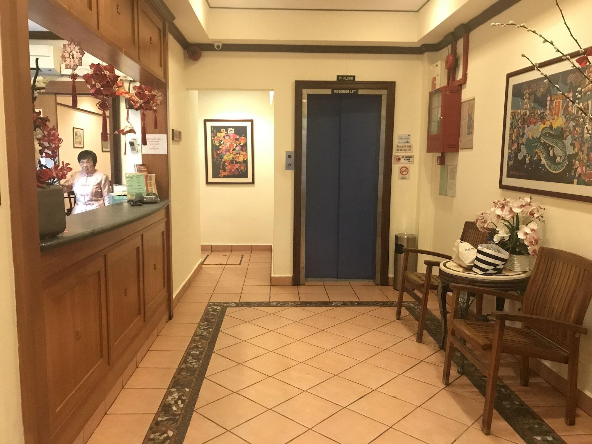 South East Asia Hotel 25/29
