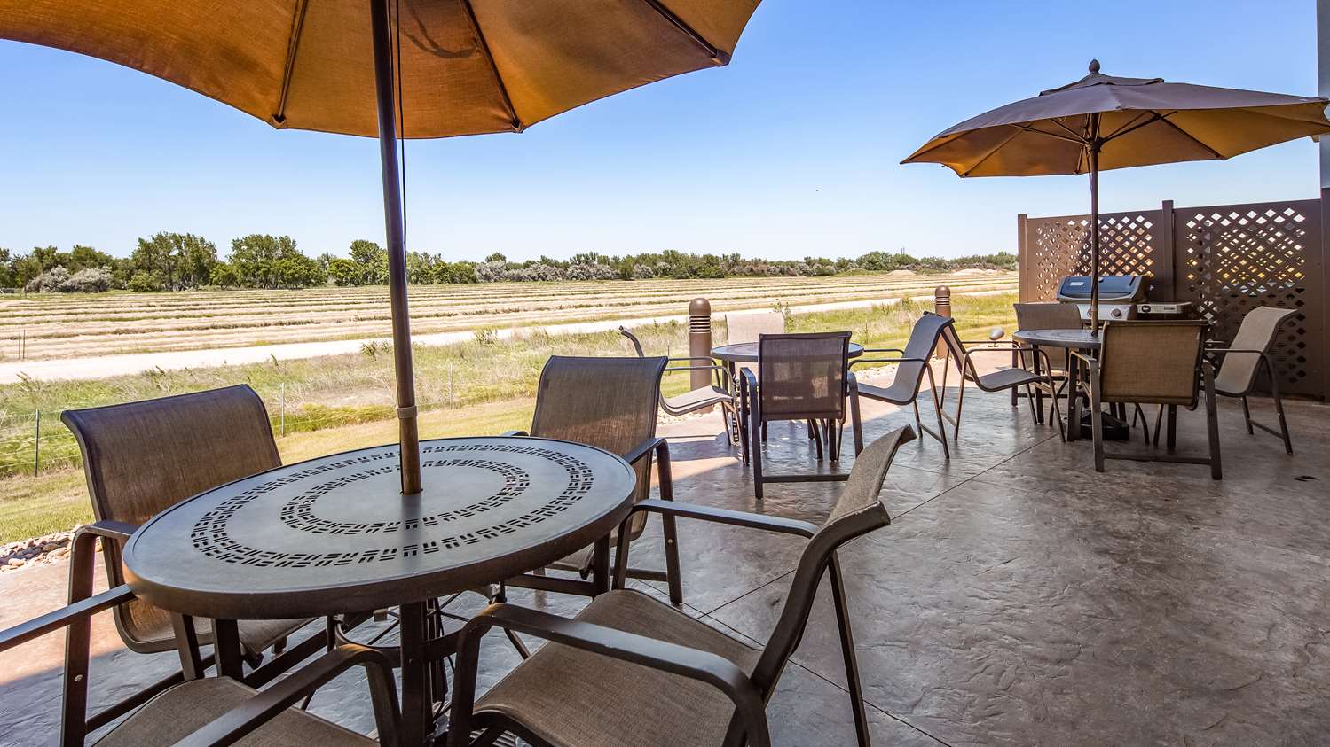 Best Western Plus Overland Inn 9/15