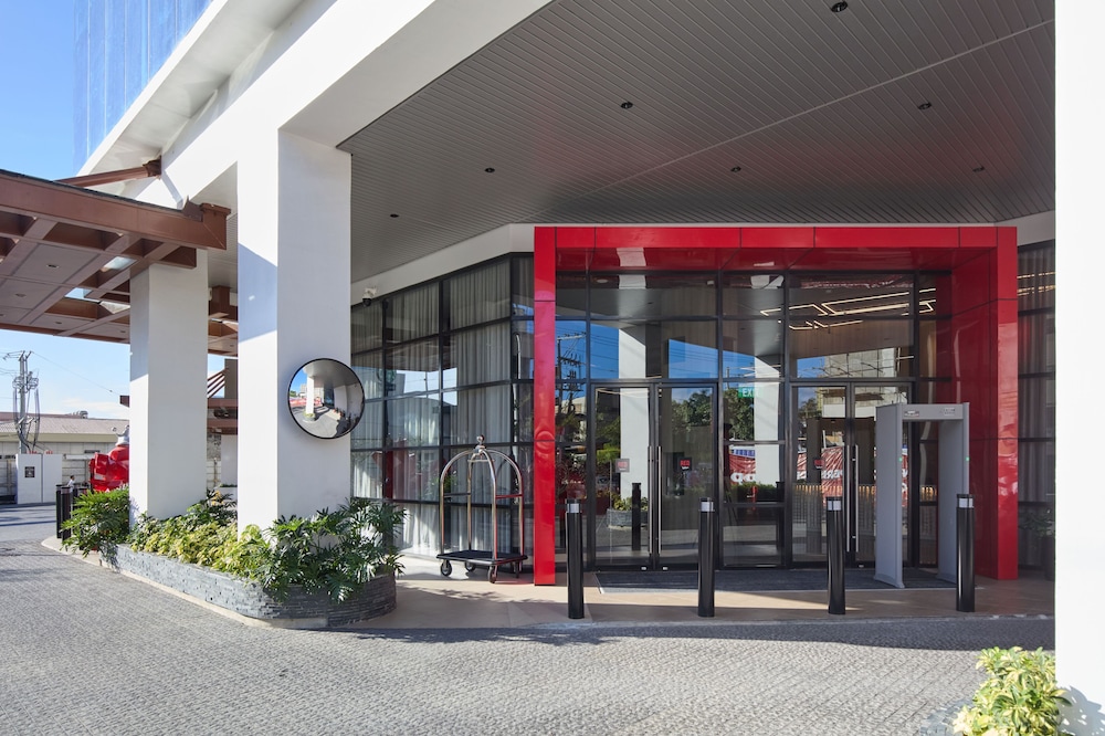 Radisson RED Cebu Mandaue 5/43