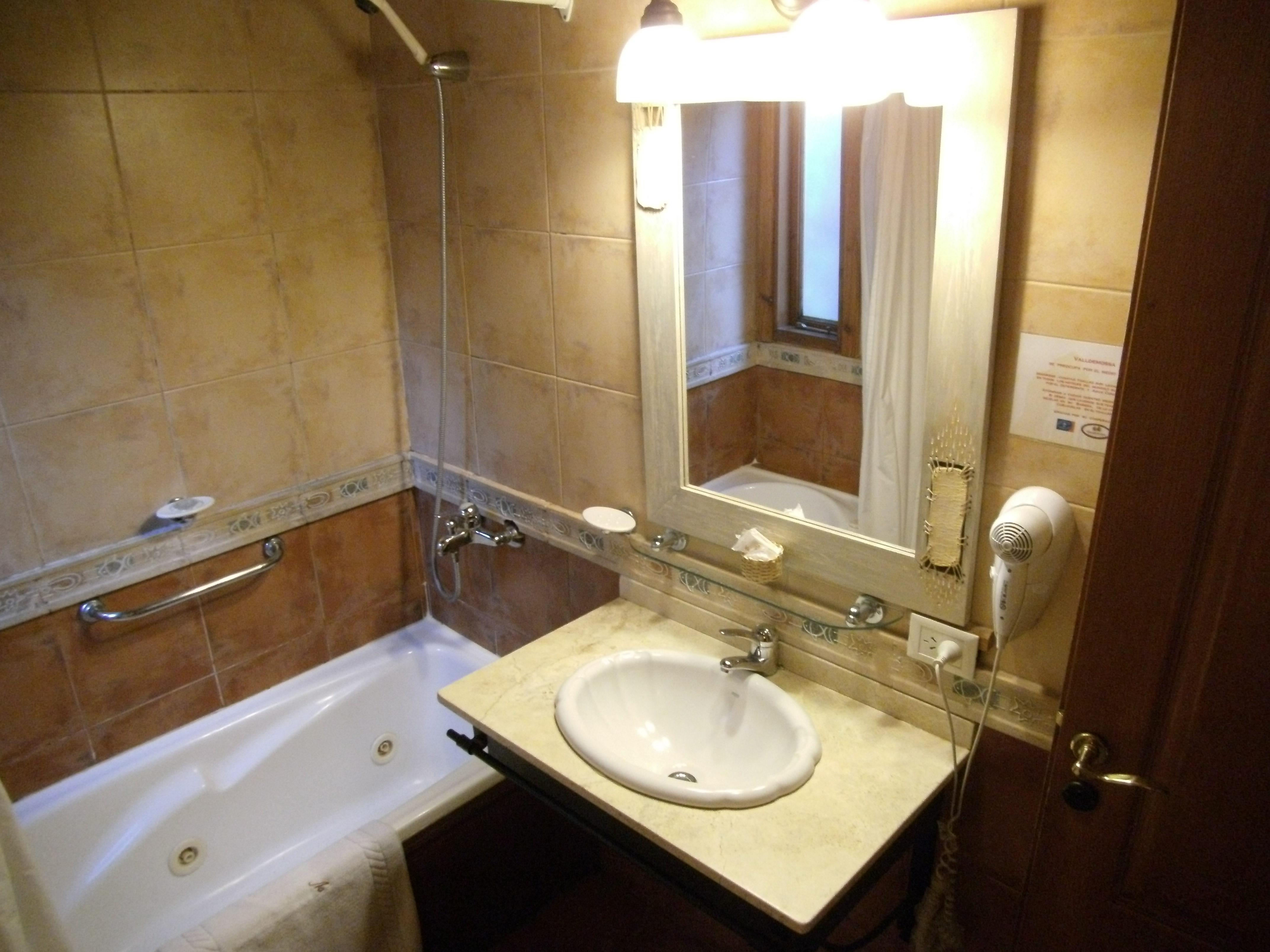 غرفة قياسية رباعية بإطلالة على الحديقة، Valldemossa Apart Hotel 3/3