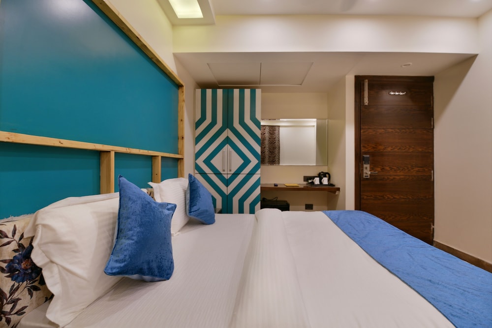 Hotel Blue Pearl Paharganj 30/50