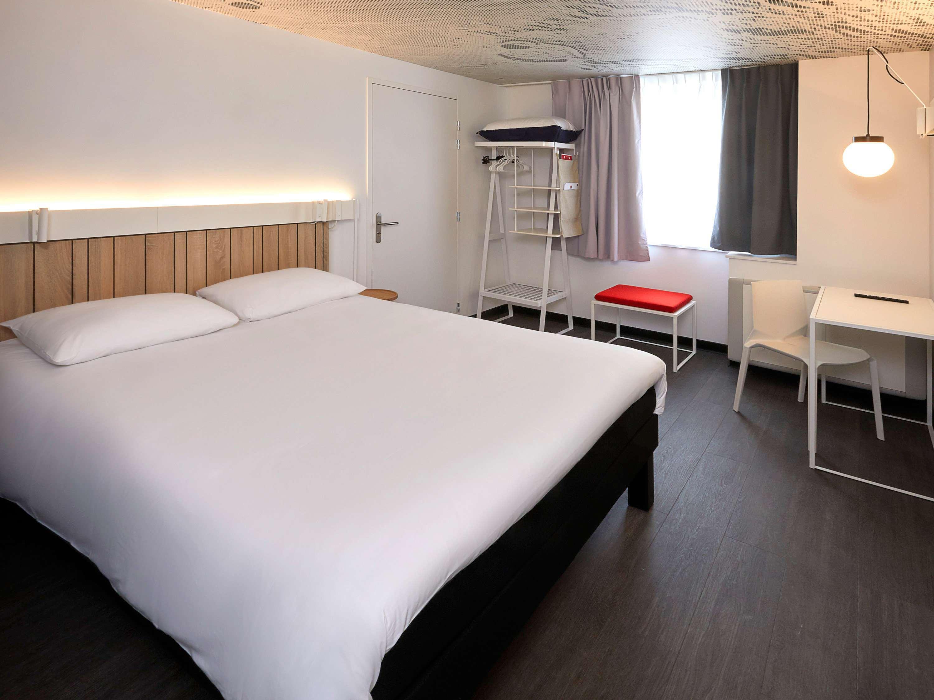 Inner, Courtyard, Standard, Double Bed, with View