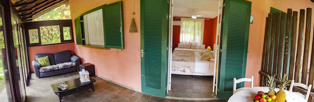 Praia Da Crena Inn 3/42