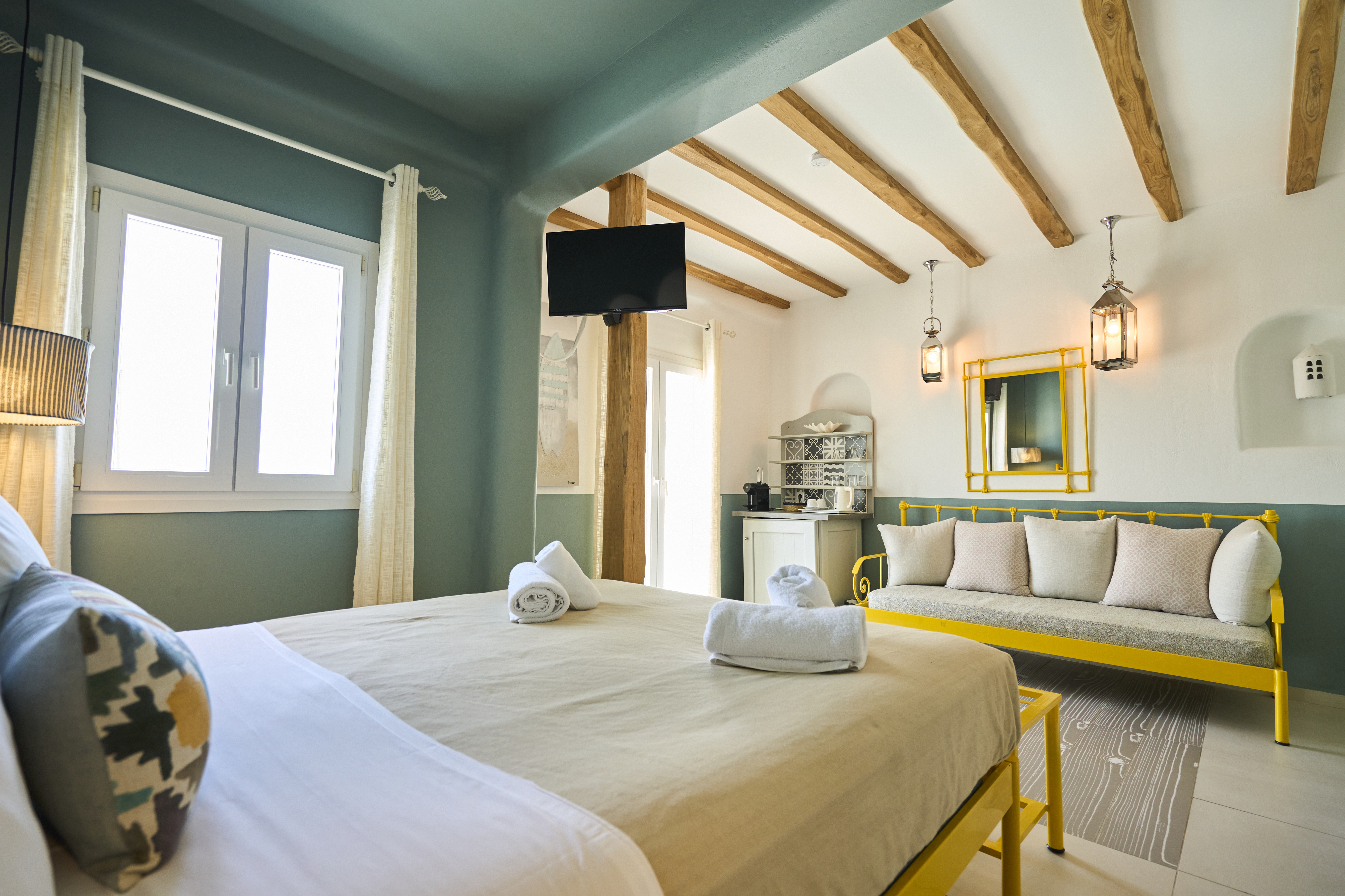 SUPERIOR, DOUBLE OR TWIN BED, SEA VIEW