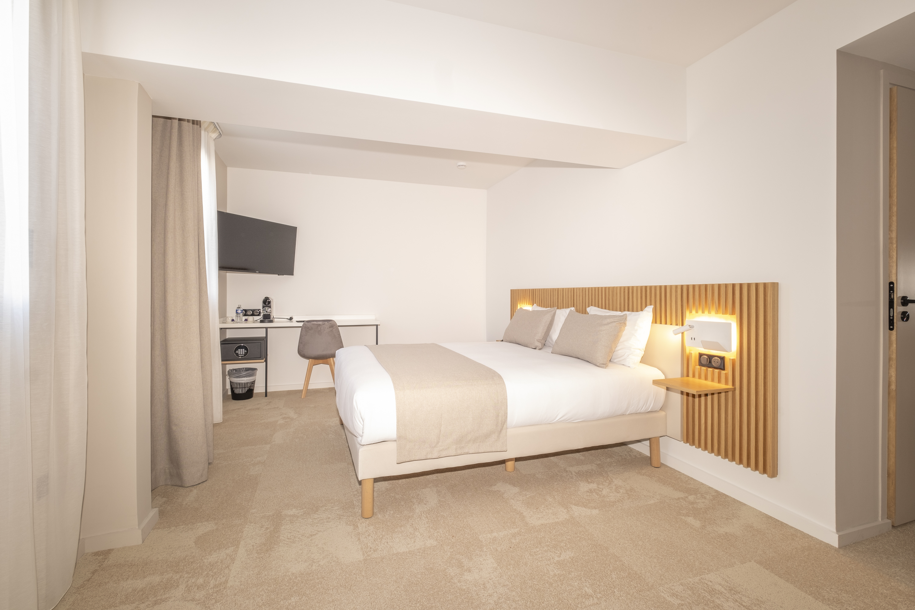 غرفة عائلية، The Originals Le Relais D Aubagne 2/5
