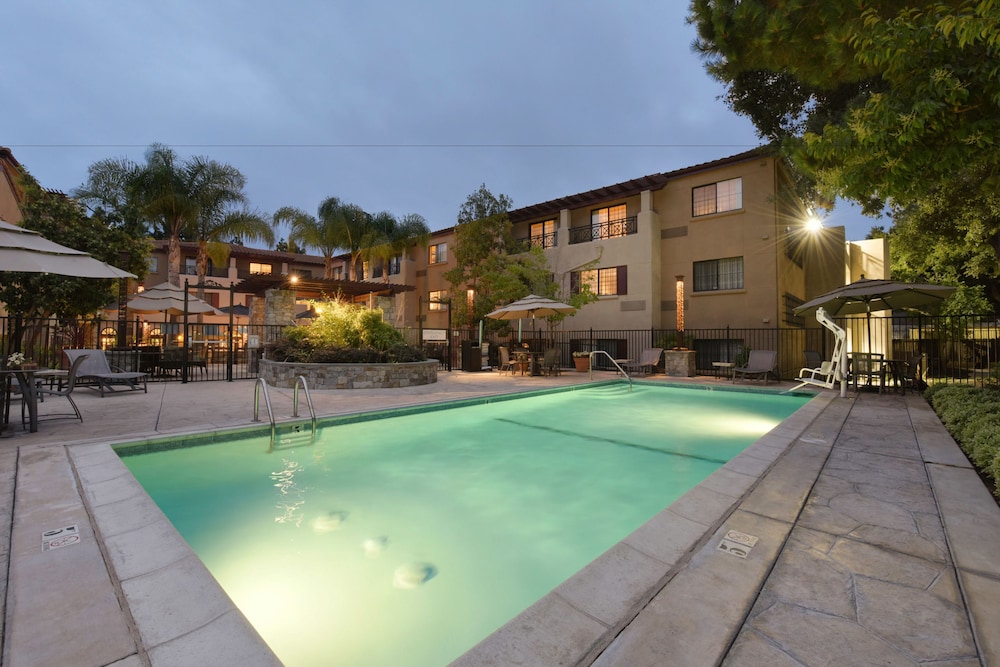 Courtyard By Marriott Palo Alto Los Altos 3/70