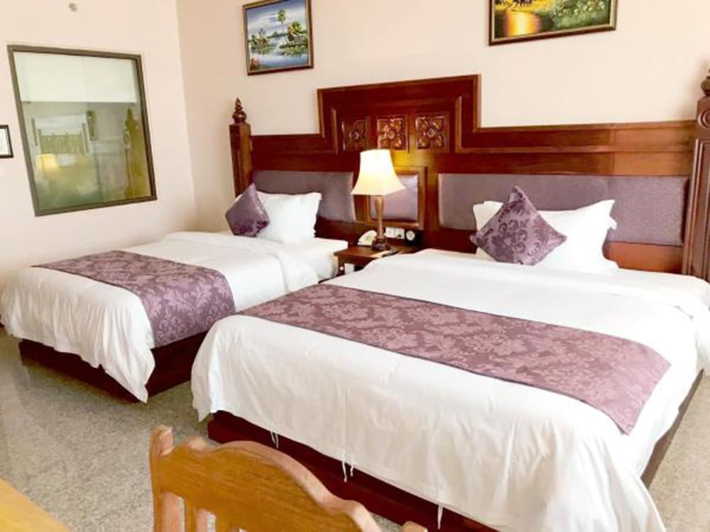 Phnom Penh Era Hotel 25/68