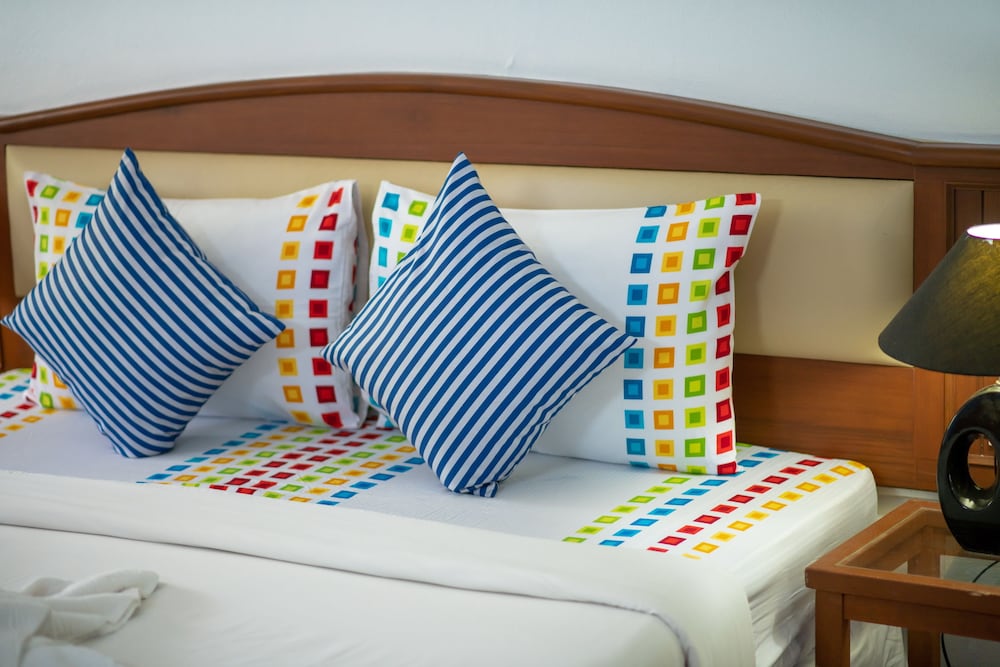 Bay Beach Resort 38/50