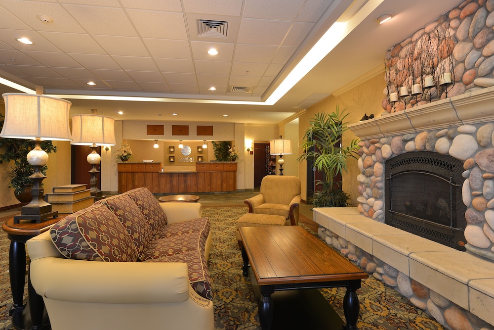 Comfort Inn and Suites McMinnville Wine Country 21/35