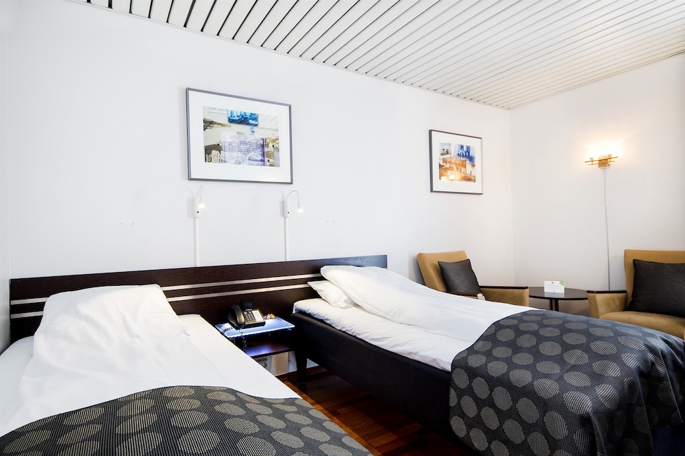 Havly Hotell 15/49