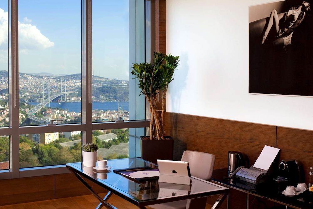 Point Hotel Barbaros 41/62
