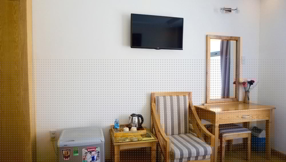Nhat Linh Hotel Da Nang 30/31