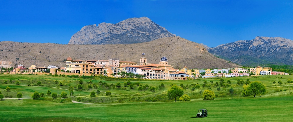 The Level At Melia Villaitana 43/50