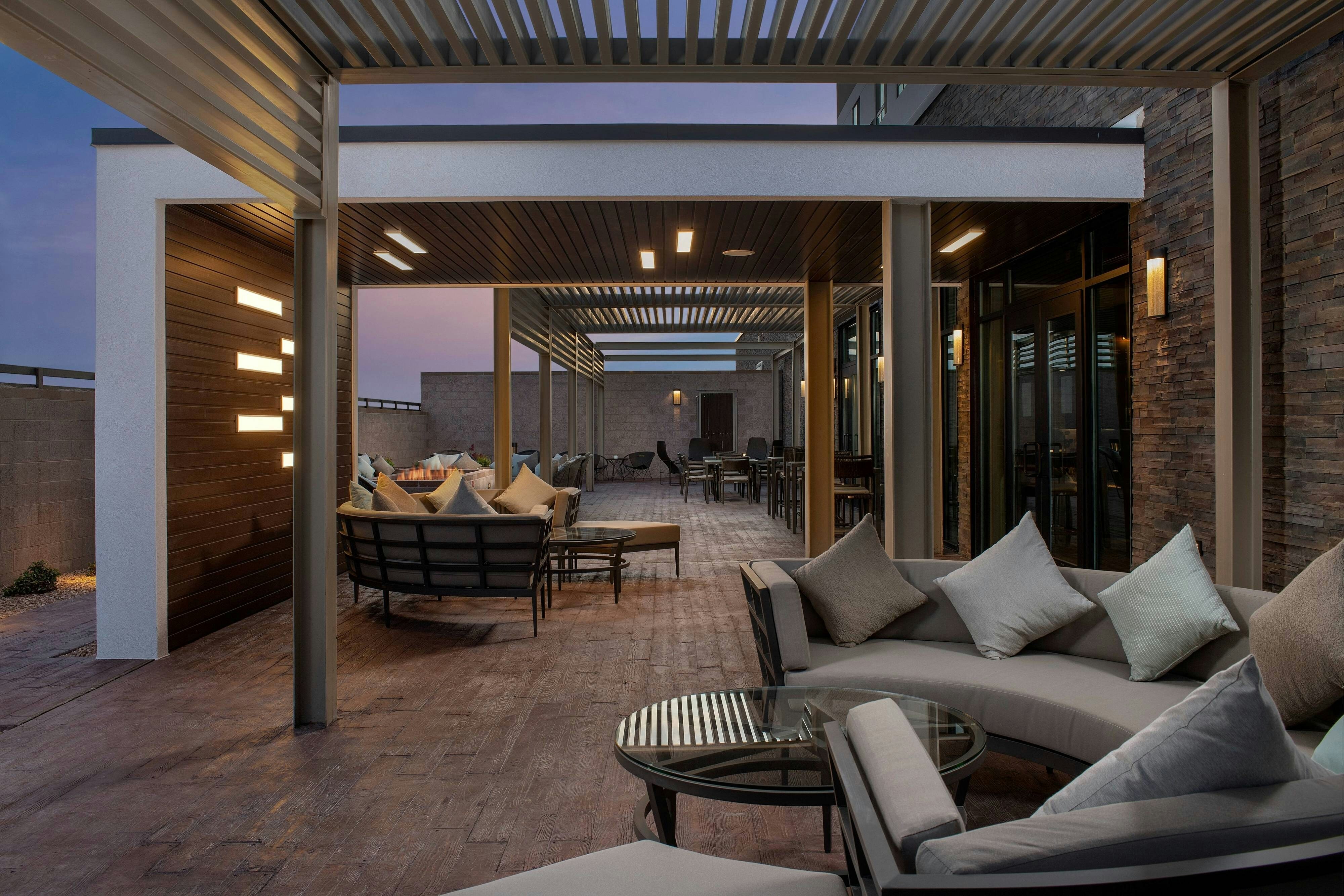 Courtyard by Marriott Las Cruces at Nmsu 13/25