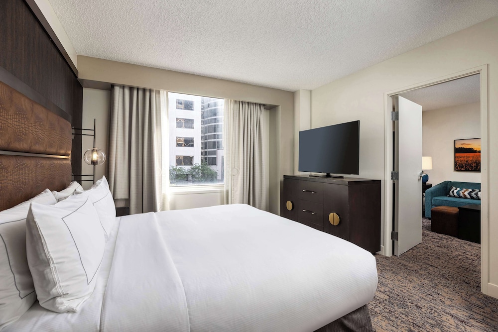 ROOM, KING BED, BALCONY, ACCESSIBLE