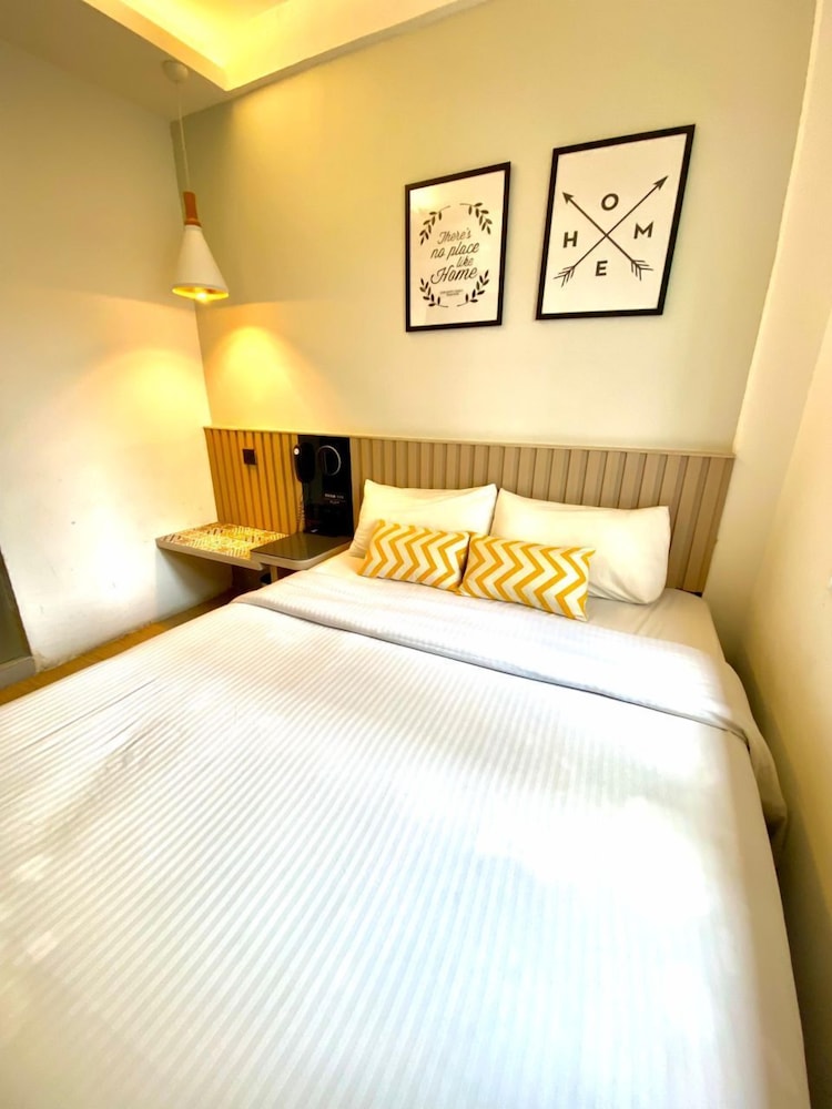 Mixx Hotel 18/50