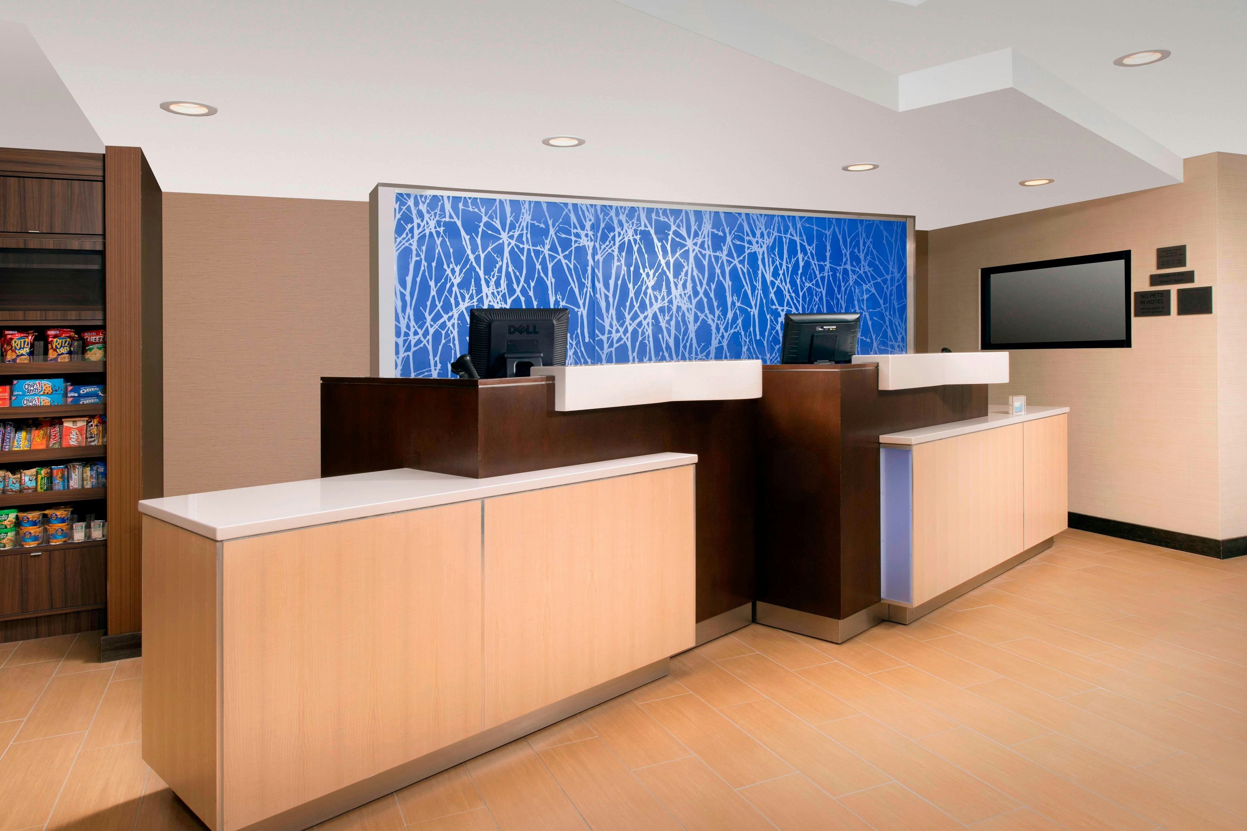 Fairfield Inn & Suites by Marriott Albany East Greenbush 2/10