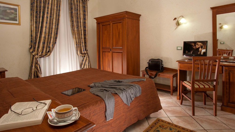 Hotel Grifo 44/65
