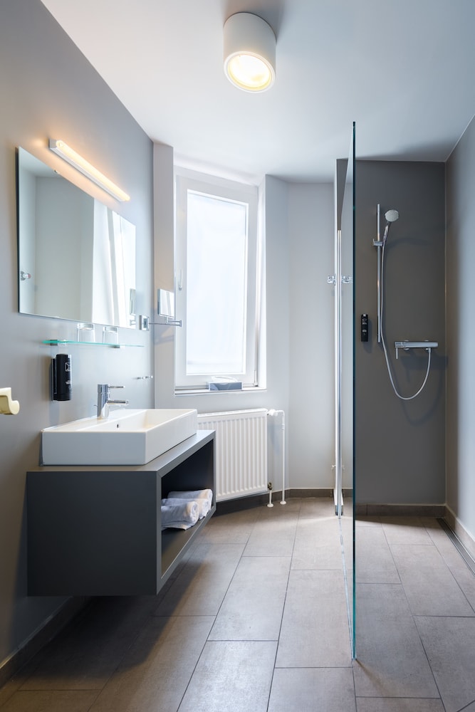 Mk Hotel Remscheid 3/61