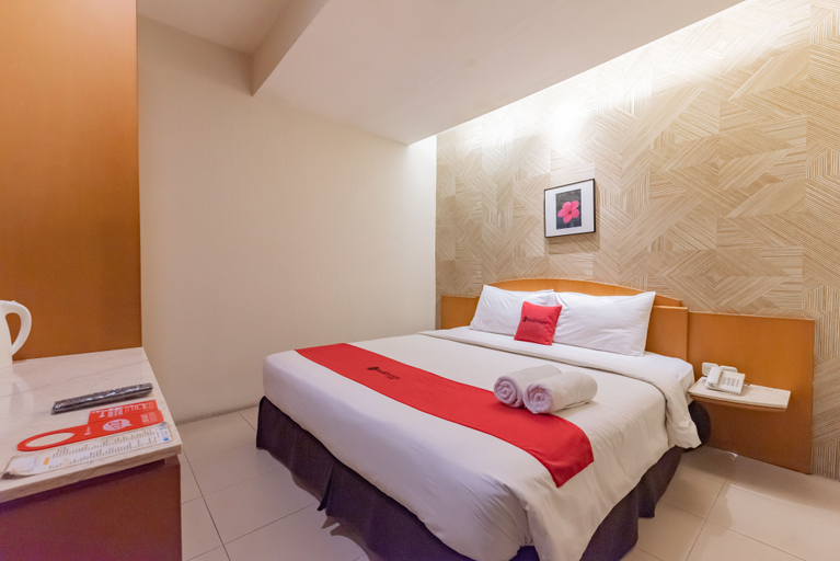Reddoorz، RedDoorz Plus @ Cipaganti Street 3 2/3