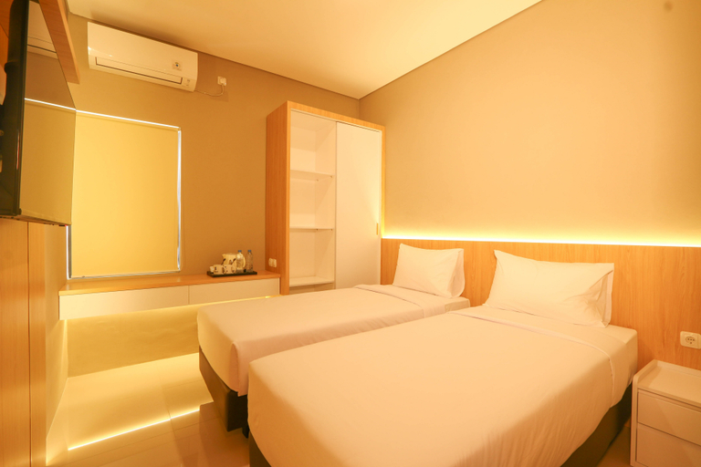 Room, Twin Beds