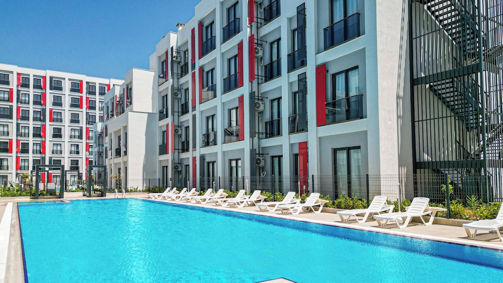 C Suites Antalia 4/50