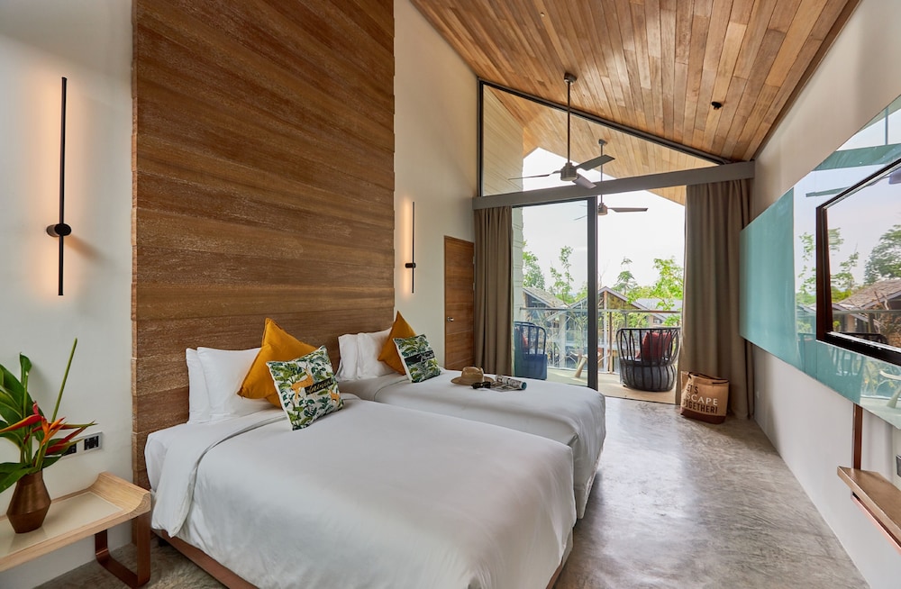 Deluxe Room (35sqm)