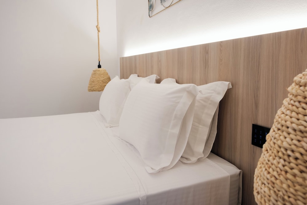 Abacus Suites 37/82