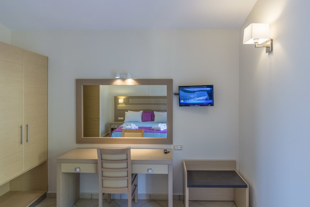 Sea View Resorts and Spa 40/55