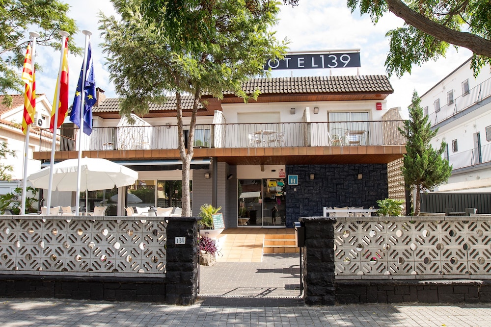 Hotel 139 1/63