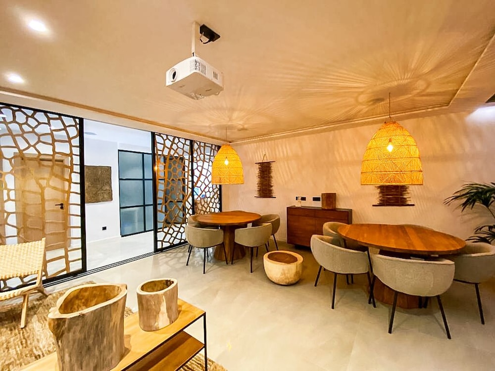 S'estancia Suites 26/31