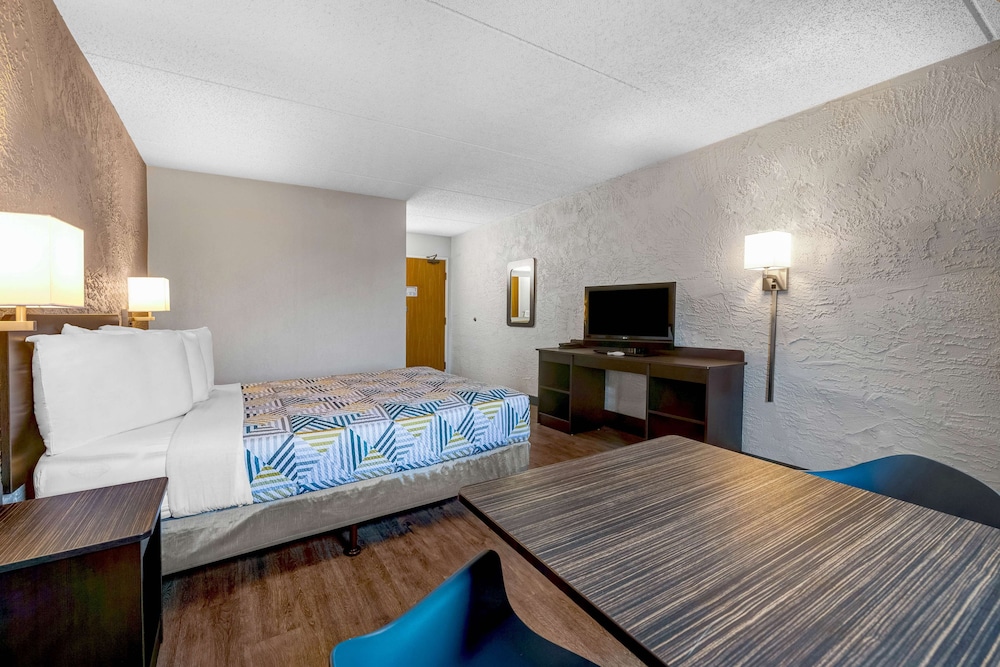 Motel6 Elk Grove Village Il O Hare 32/50