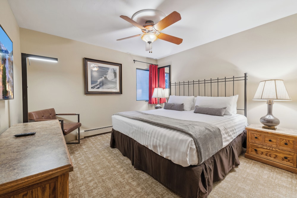 Eagle Point Resort 17/50